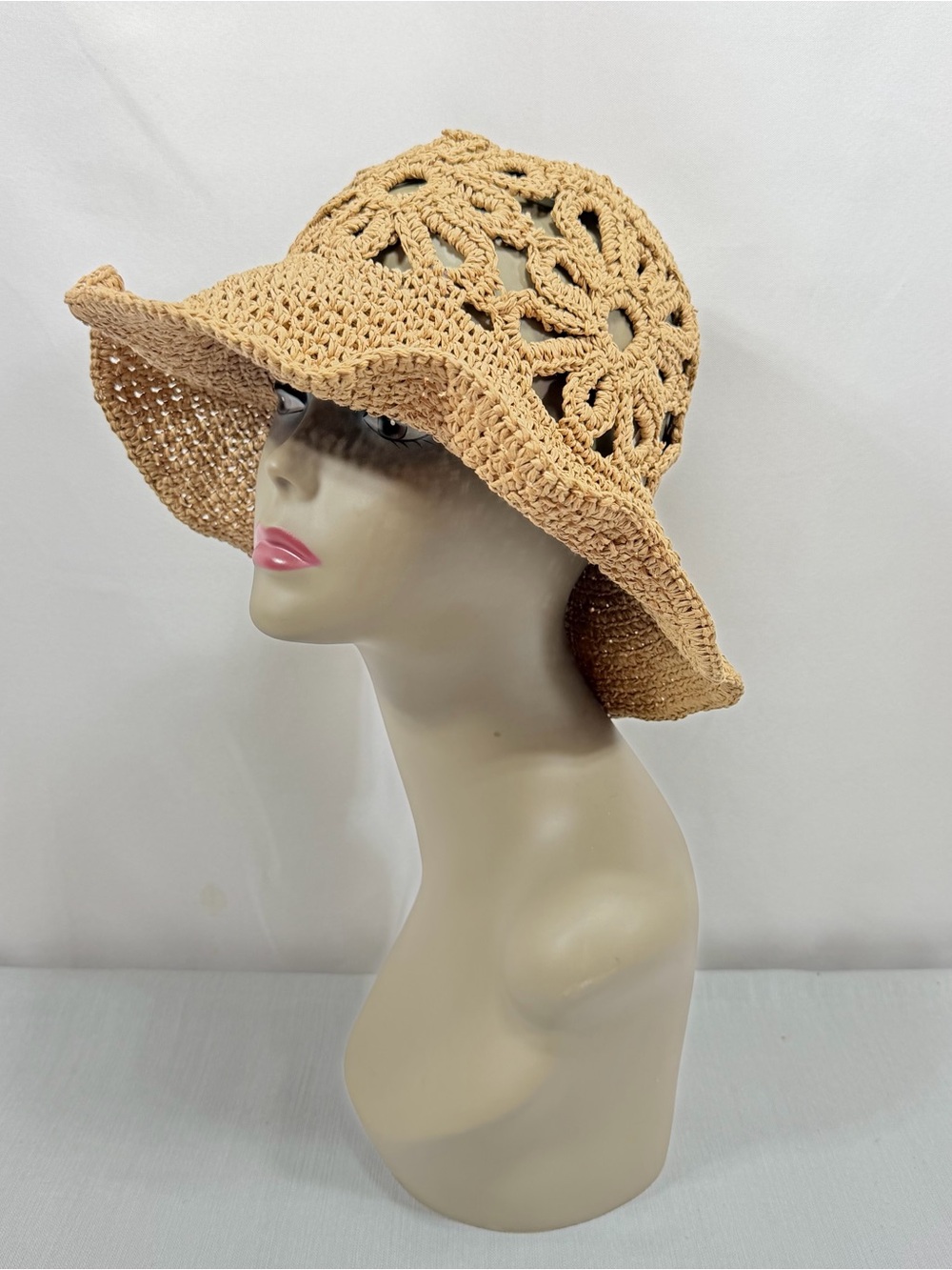 Haute Hippie Style Womens Beige Crochet Floral Wide Brim Sun Hat One Size